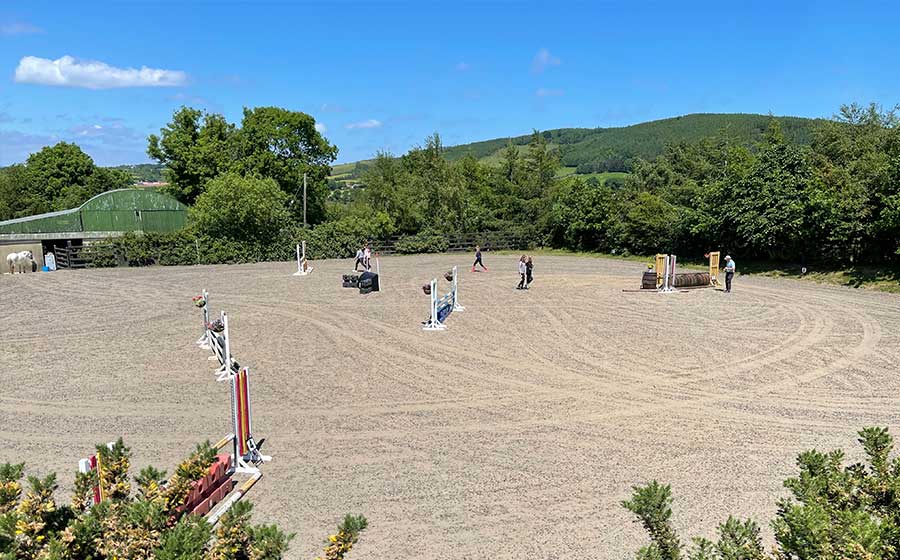 facilities-horseback-riding-and-english-camp-ireland