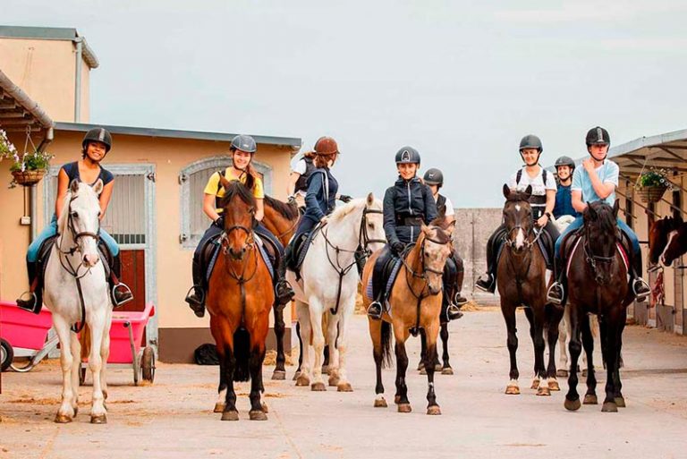 Séjours d'équitation en anglais à l'étranger